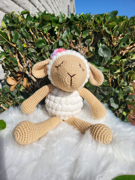 Medium Sitting Sheep